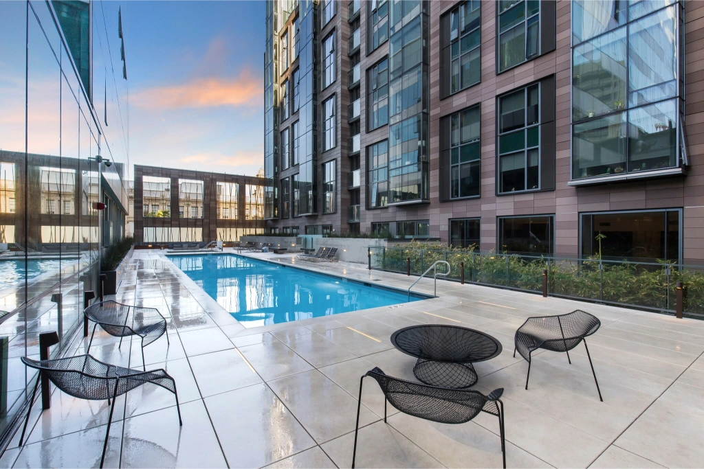 150 Van Ness heated pool
