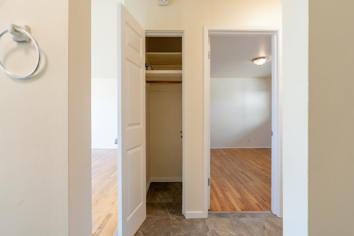 Lake Vista Interior