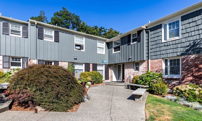 Shorewood Exterior