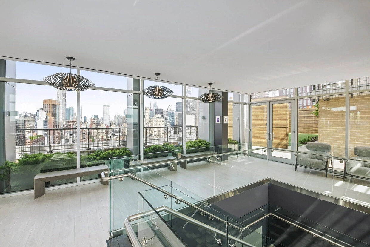 View 34 amenity space